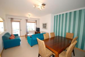 Canyon - Apartment with pool and sea view and green areas in complex