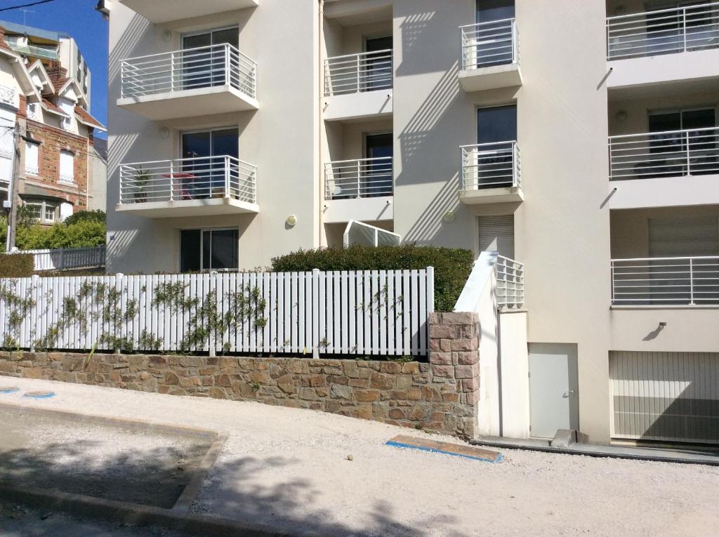 Cap coz 5 pers., plage piscine et jardin 29170 Fouesnant