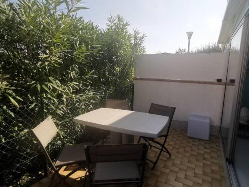 Appartement Appartement Cap d'Agde, 2 pièces, 2 personnes - FR-1-607-109 3 AVENUE DE LA BUTTE BAT 9 Le Cap d\'Agde