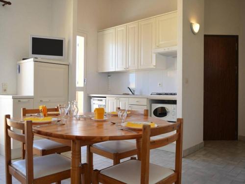 Appartement Appartement Cap d'Agde, 3 pièces, 6 personnes - FR-1-249-85 Appartement BÃ¢t I  Escalier Gauche N 210 1Er Ãtage - 4 Avenue Des Galeres  - Le Cap d\'Agde