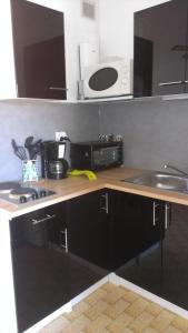 CAP D'AGDE 300m plage du MOLE,VUE PORT,PARKING,LAVE LINGE,PISCINE