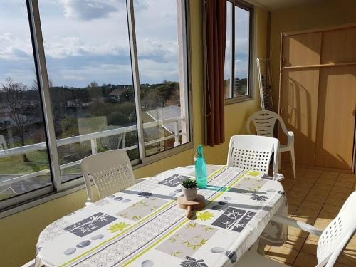 Cap d'Agde Antinea, Plage Rochelongue, Piscine et Parking
