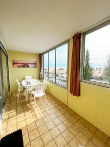 Appartement Cap d'Agde Antinea, Plage Rochelongue, Piscine et Parking Batiment 3- 10 Rue des Corsaires 34300 Le Cap d\'Agde Languedoc-Roussillon