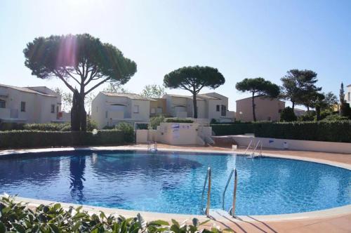 Cap d'Agde appart. 4/6 pers. avec jardin, piscine.