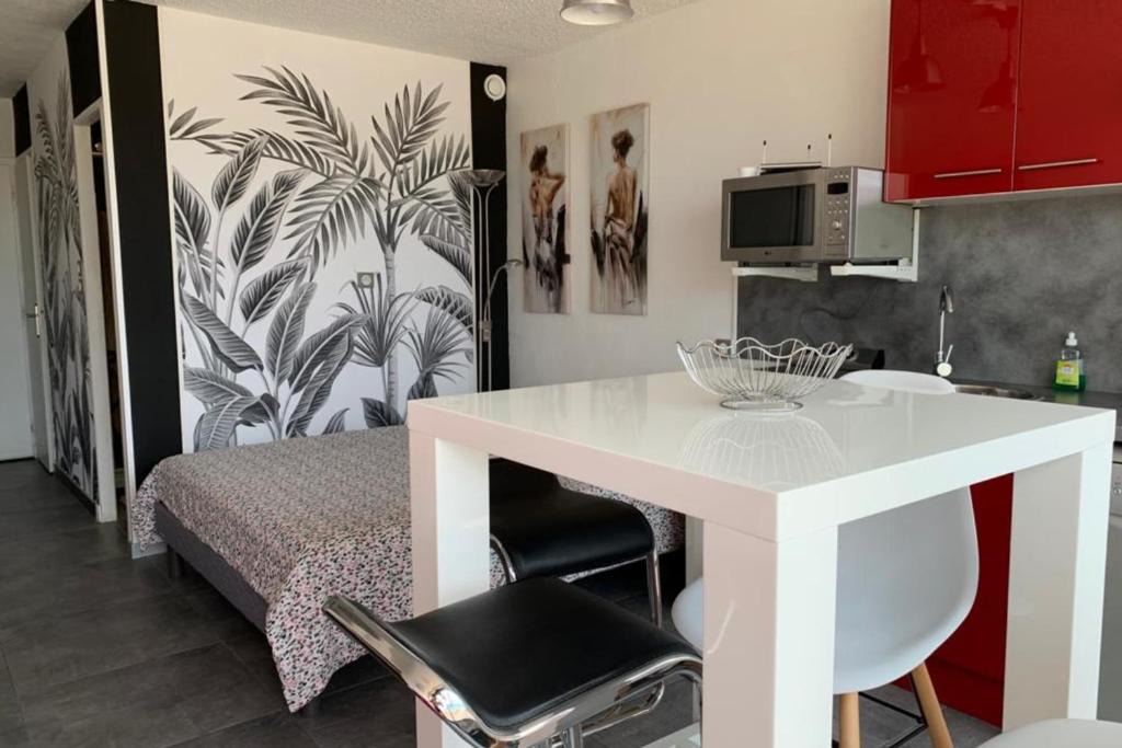 Appartement Cap d'Agde Naturist Héliopolis K 106 6 Rue des Néreides 34300 Le Cap d\'Agde