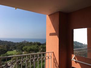 Appartement Cap Esterel Le Hameau Rue des Oursinades 83700 Saint-Raphaël Provence-Alpes-Côte d\'Azur