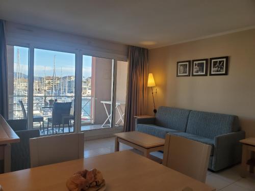 CAP HERMES Studio 31m2 Vue Port Climatise piscine,