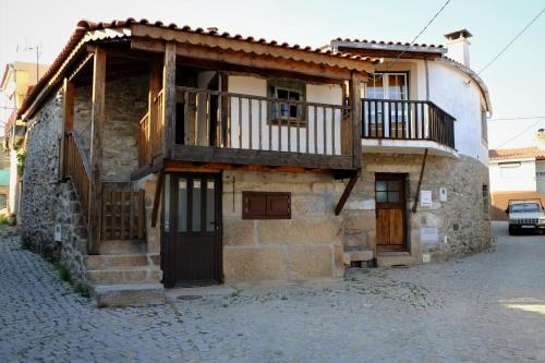 Capalonga - Casa típica de aldeia