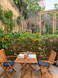 Capucines, un jardin secret dans le centre historique