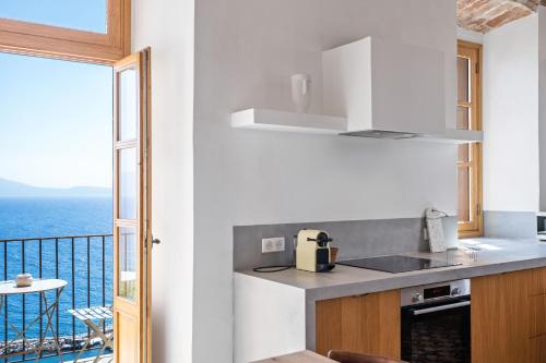 Cargèse, appartement de charme surplombant le port
