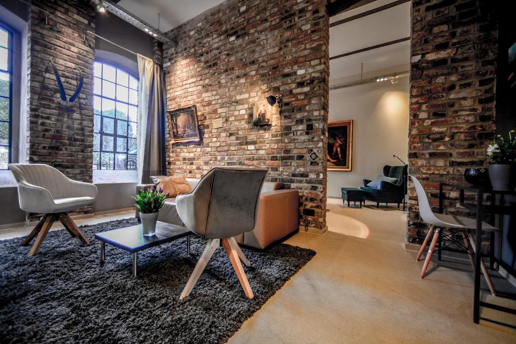 Appartement Carl-Kaiser-Loft I Saarstraße 50a 42655 Solingen