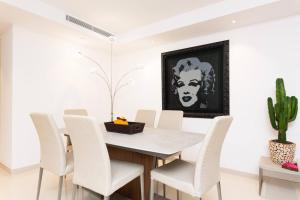 Carlton area : Luxury & new 2 beds/ 2 baths