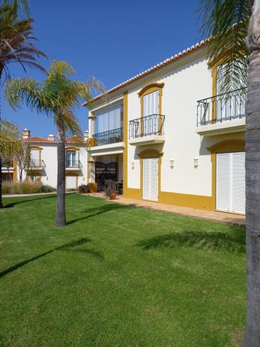 Carvoeiro, 2BR Pestana Gramacho Golf Apartment