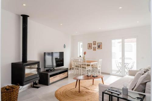 Carvoeiro Roof Top Apartment, next to the beach!