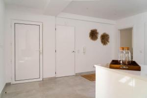 Carvoeiro Roof Top Apartment, next to the beach!