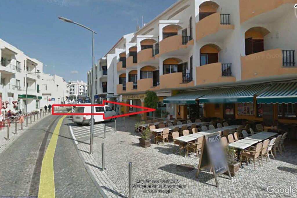 Carvoeiro Travel, 100m from Carvoeiro Beach Rua do Barranco 36, 3A, 8400-508 Carvoeiro