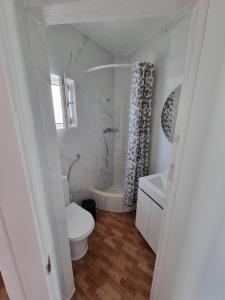 Casa agradável com piscina partilhada