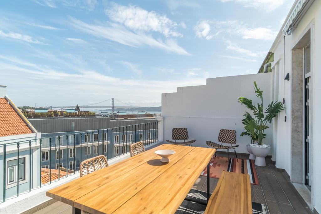 Appartement Casa Boma Lisboa - Sunny Apartment with Private Balcony and Panoramic Bridge View - Ajuda I 24 Rua João de Castilho 3 esq 1300-321 Lisbonne