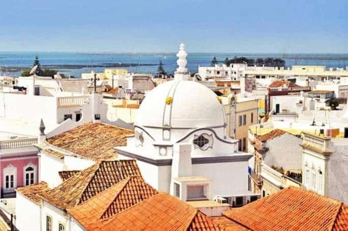 Casa da avó Lu Rua Dr. Paula Nogueira, nº 45, R/Ch Esq., 8700-000 Olhão