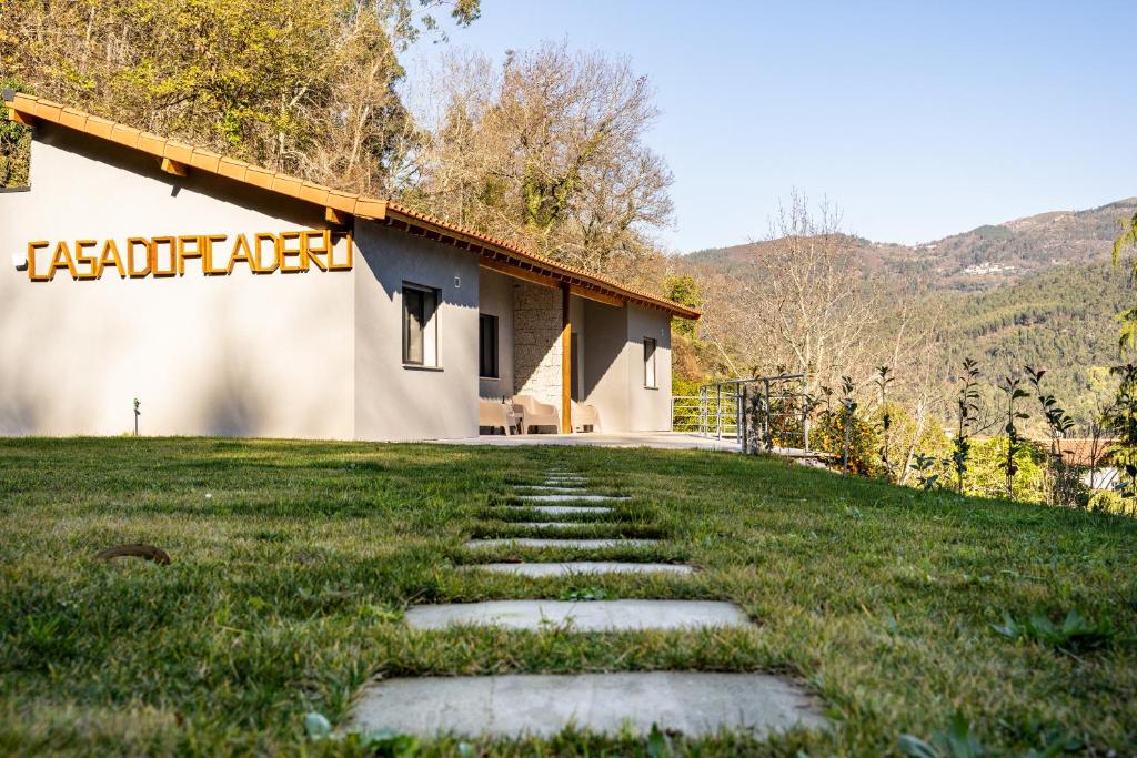 Casa da Cerca - Picadeiro 1 Rua da Nespereira 309, 4850-263 Braga