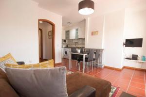 Appartement CASA DA ELSA- ESTACIONAMENTO PRIVADO GRATUITO 41 Rua da Praia 2ºEsq 3830-766 Gafanha da Nazaré Région Centre