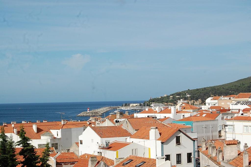 Casa Das Gaivotas Rua Amélia Frade, 15, 2970-000 Sesimbra