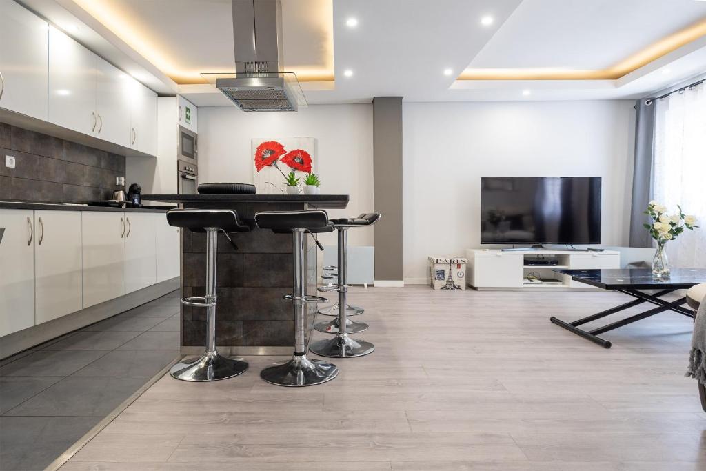 Casa Del Charm by Homing Canidelo