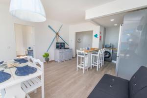 Appartement Casa dos Peixes Torre Luís de Camões”, sito na Av. Beira Mar, nº 11, Lote 8, Panasqueira, Armação de Pêra, freguesia de Armação de Pêra, concelho de Silves, 3° E  Armação de Pêra Algarve