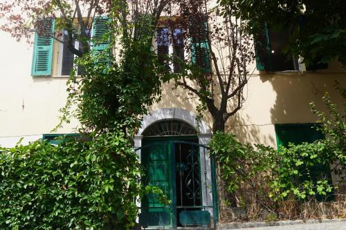 Casa Eugénie l'appartement de tante Madeleine vue sur les montagnes