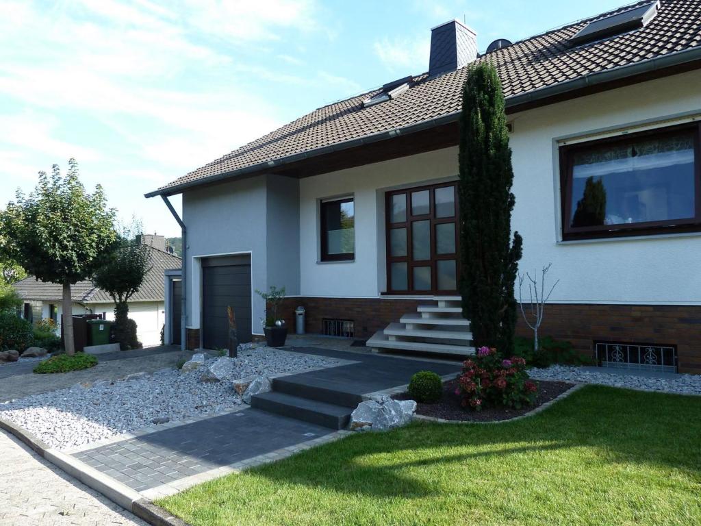 Casa Graf Brüder-Grimm-Straße 21, 34308 Bad Emstal