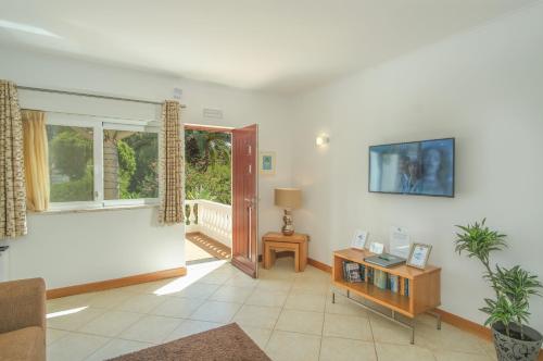 Casa Monte Cristo Apartments - Almond