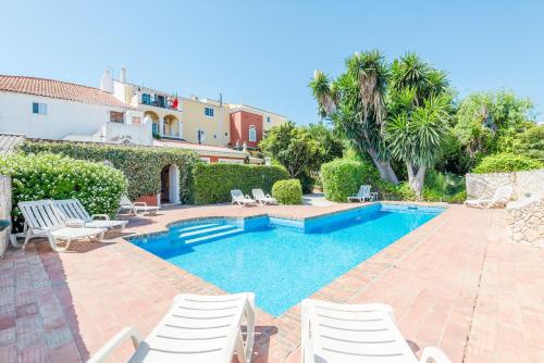 Casa Omlandia with Pool - Lagos Old Town