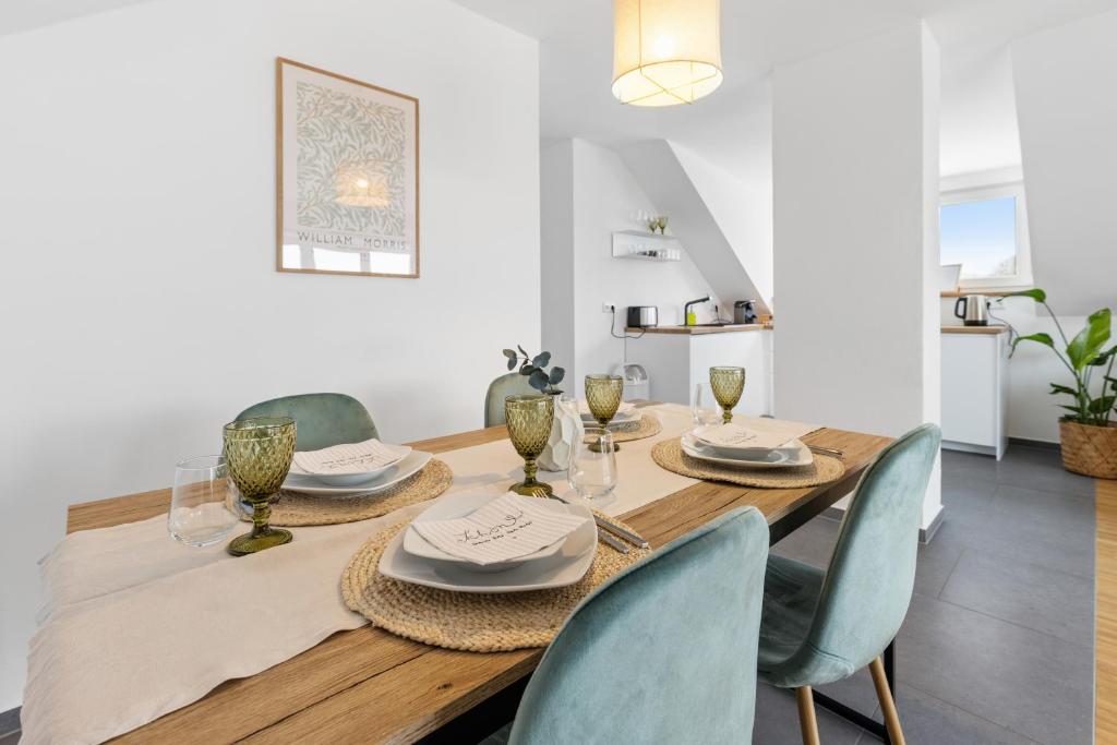 Casa Verde: Küche, TV, Nespresso, im Grünen 7 Mühlthaler Straße, 82319 Starnberg