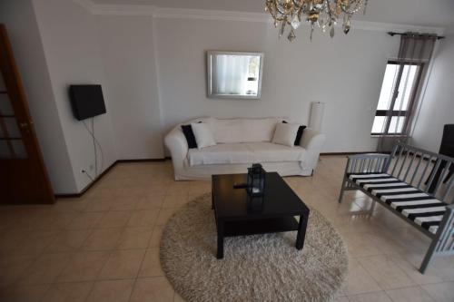 Cascais excellent 2 bedroom apartment in Cascais center