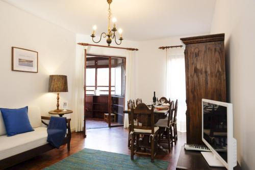 Cascais homy bayside apartment