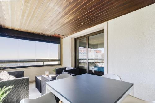 Cascais Sea View Apartment