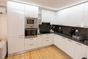 Cascais Seaside Duplex - 200m from the beach!