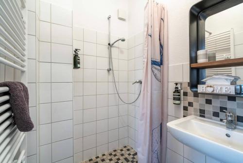 CASSEL LOFTS - Stilvolles Industrieloft - Boxspringbett & Netflix