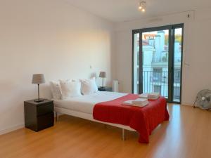 Castle view apartment, Lisbon 2