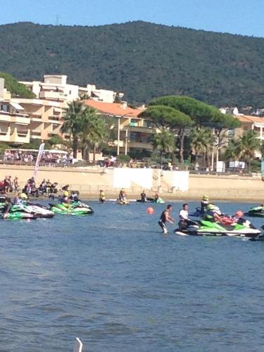 Cavalaire chez Michelle