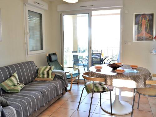 Appartement Appartement Cavalaire-sur-Mer, 2 pièces, 4 personnes - FR-1-226B-109 BATIMENT A - APPARTEMENT N° 301 735 AVENUE MARECHAL LYAUTEY Cavalaire-sur-Mer