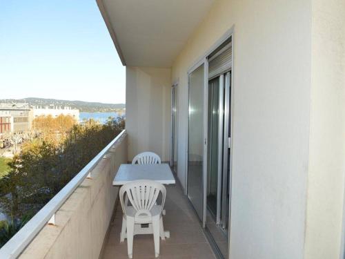 Appartement Appartement Cavalaire-sur-Mer, 2 pièces, 4 personnes - FR-1-226B-331 Appartement NÂ° 148 4Eme Etage - Avenue Du Marechal Lyautey - Cavalaire-sur-Mer