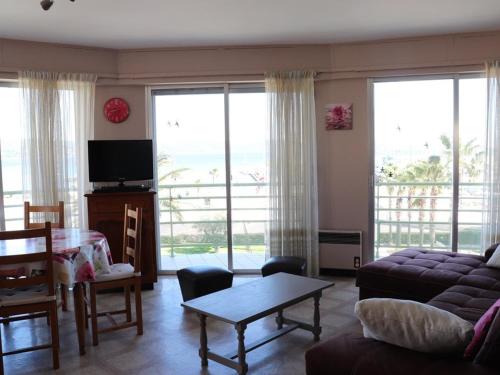 Appartement Cavalaire-sur-Mer, 3 pièces, 6 personnes - FR-1-100-225 Cavalaire-sur-Mer france