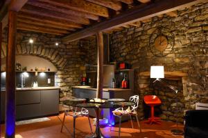 Caveau Contemporain KV'O37