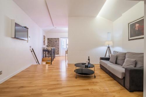 Cayres Suites Carmo