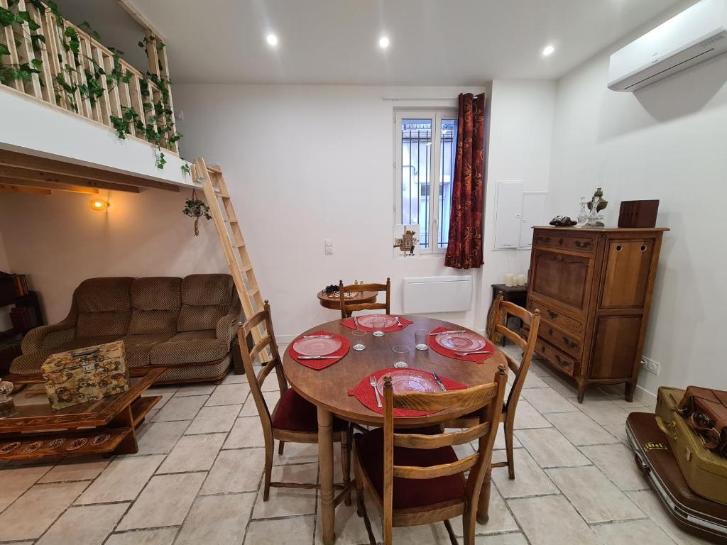 Appartement Ceci n'est pas qu'un logement 22 Rue Azéma 34070 Montpellier