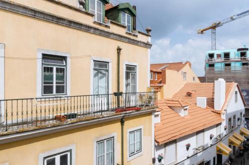 Central 2 Bedroom Apartment In Lisbon