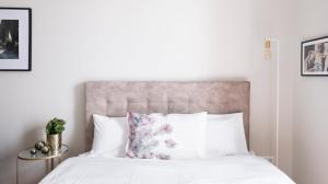 Central and new designer flat in Charlottenburg