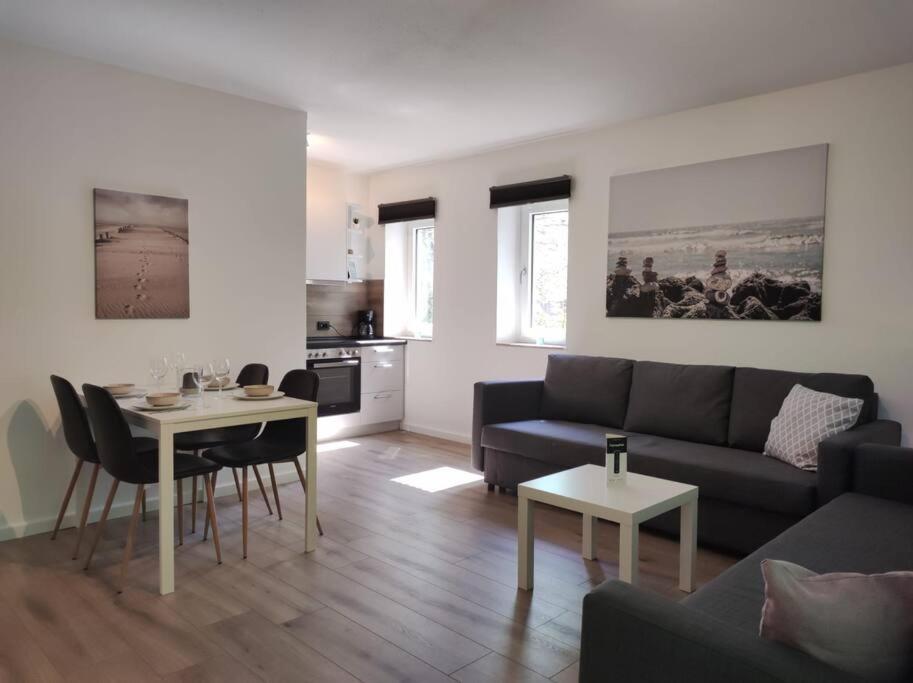 Appartement Central Apartment Flensburg 50 Bahnhofstraße 24937 Flensbourg