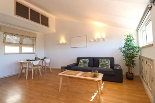 Central Apartment - Viana City Centre